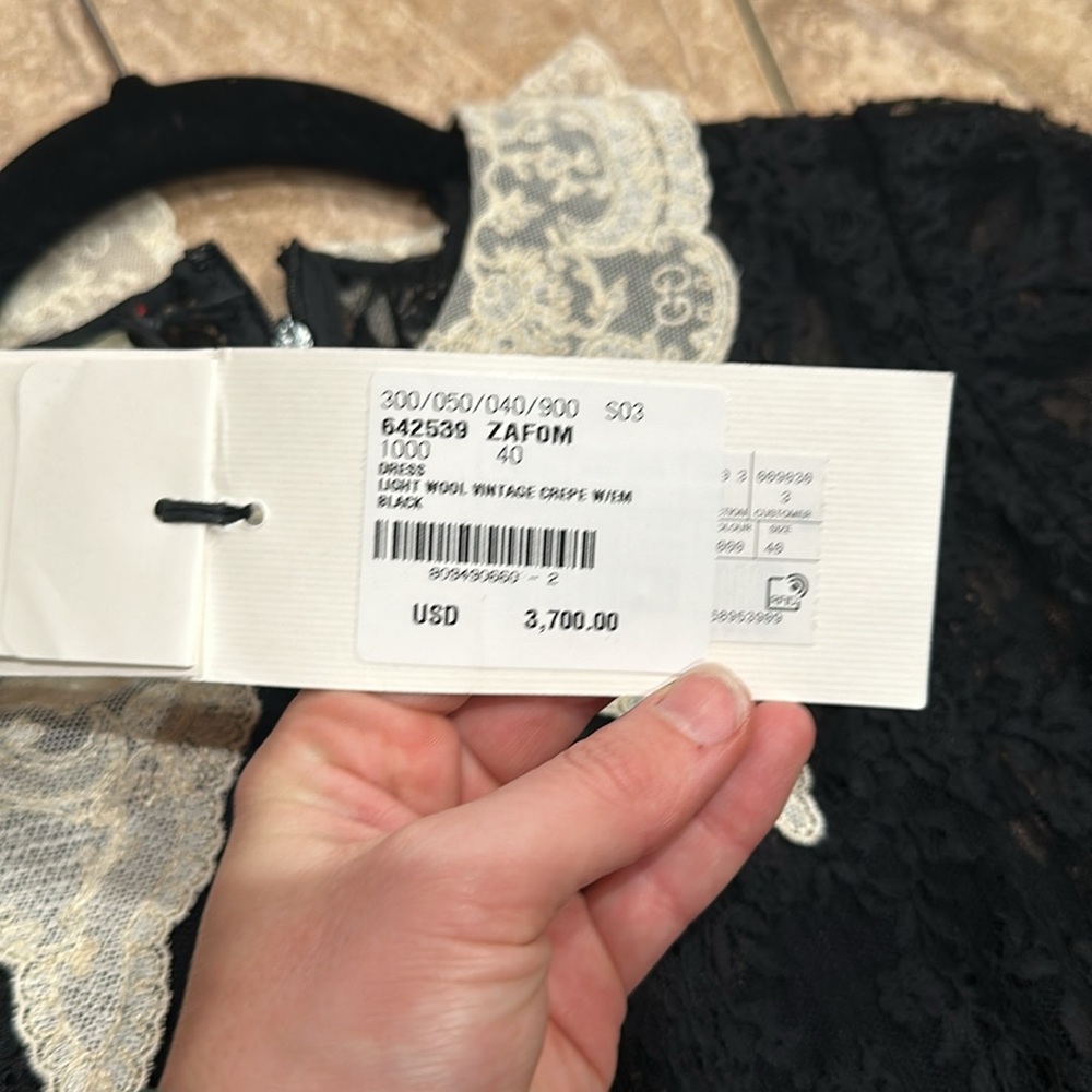 Gucci Wool and Lace Dress - Picture 4 of 7